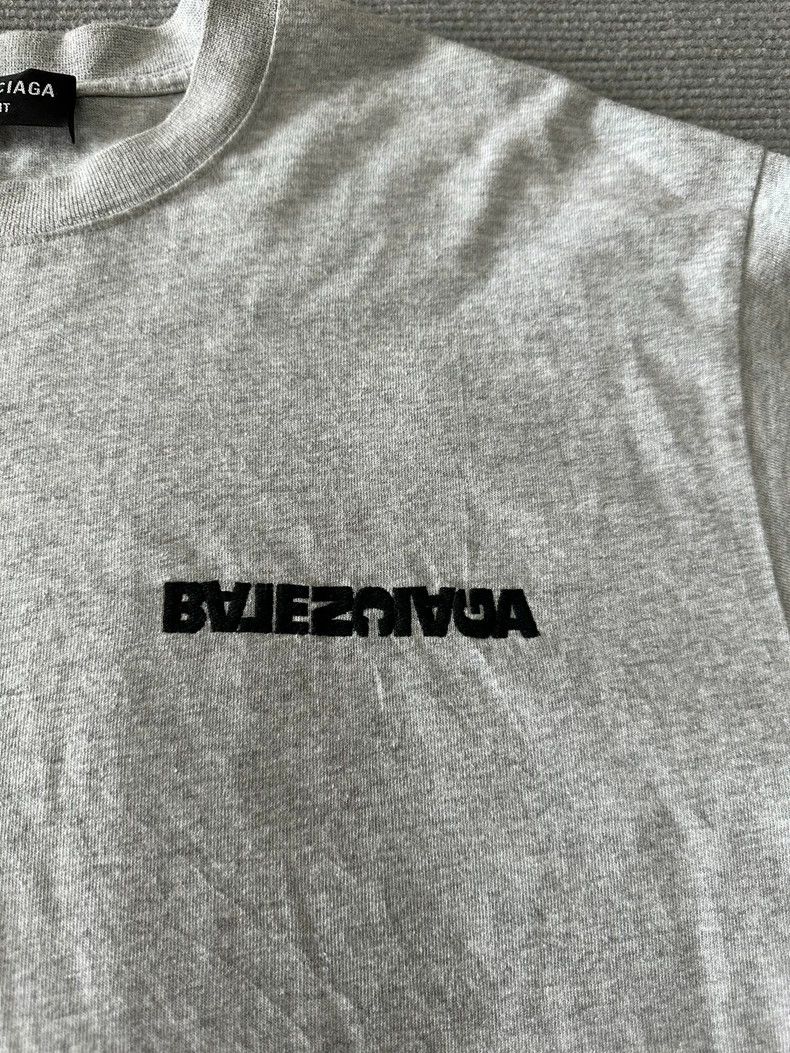 Balenciaga Balenciaga Reversed Logo Embroidered Short-Sleeve T-Shirt - dmc Size US XXL / EU 58 / 5 - 4 Thumbnail