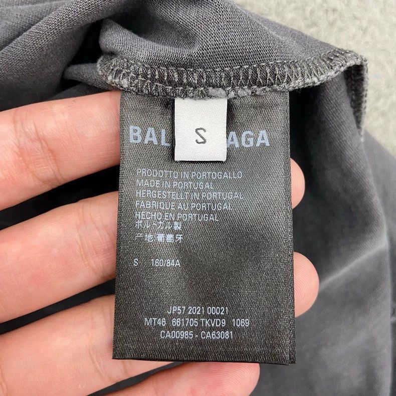 Balenciaga Balenciaga Washed Gray Distressed Slogan Tee - dmc Size US S / EU 44-46 / 1 - 5 Thumbnail