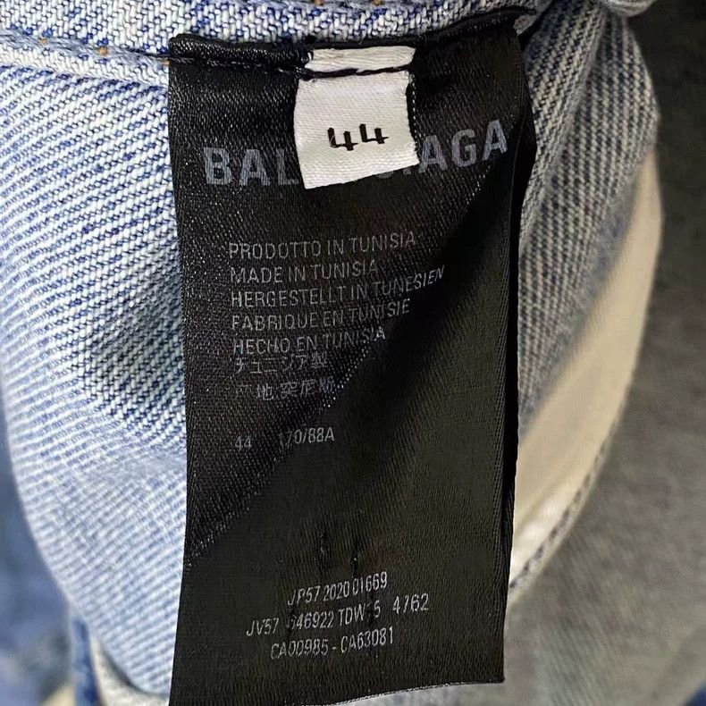 Balenciaga Balenciaga Denim Jacket with Logo Print - dmc Size US XL / EU 56 / 4 - 4 Thumbnail