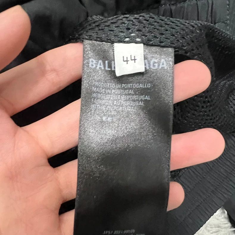Balenciaga Balenciaga Black Jacket Size 44 - dmc Size US XS / EU 42 / 0 - 4 Thumbnail