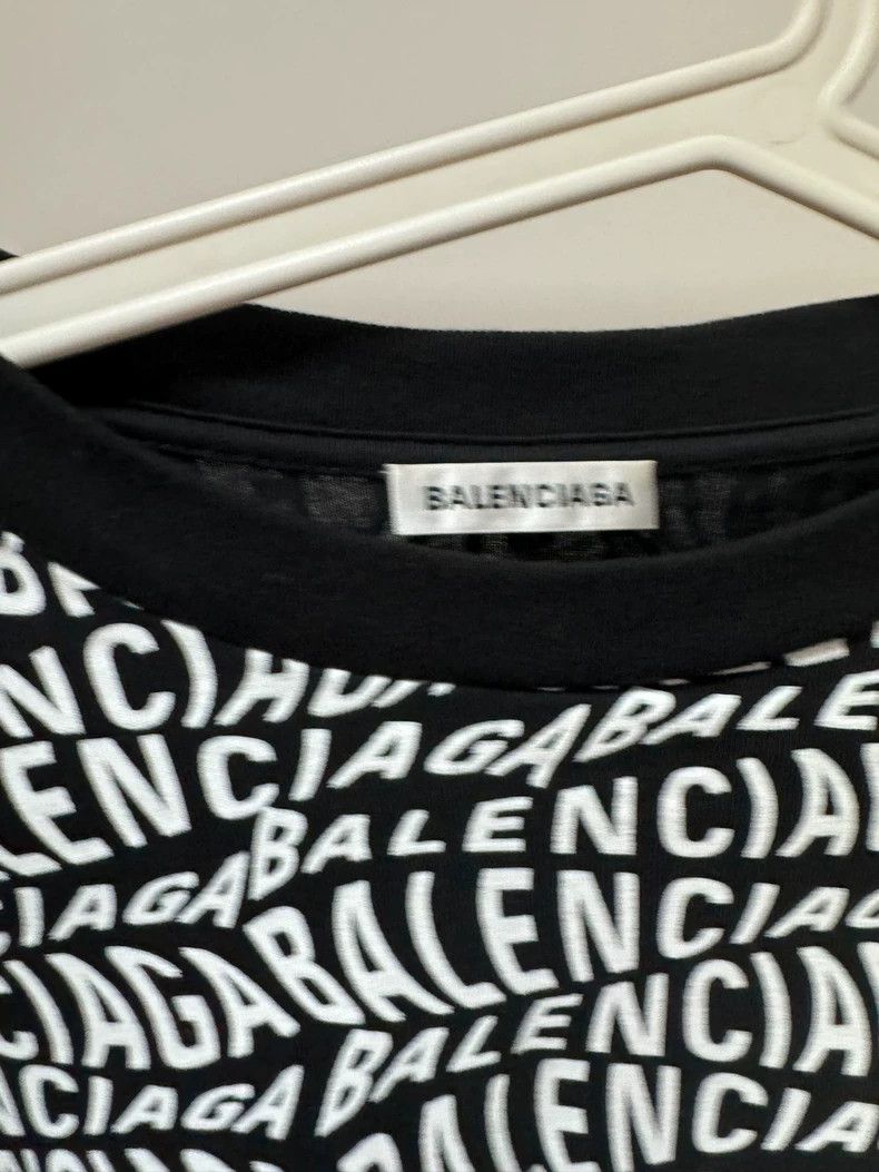 Balenciaga Balenciaga All-Over Print Long Sleeve - dmc Size US S / EU 44-46 / 1 - 2 Thumbnail