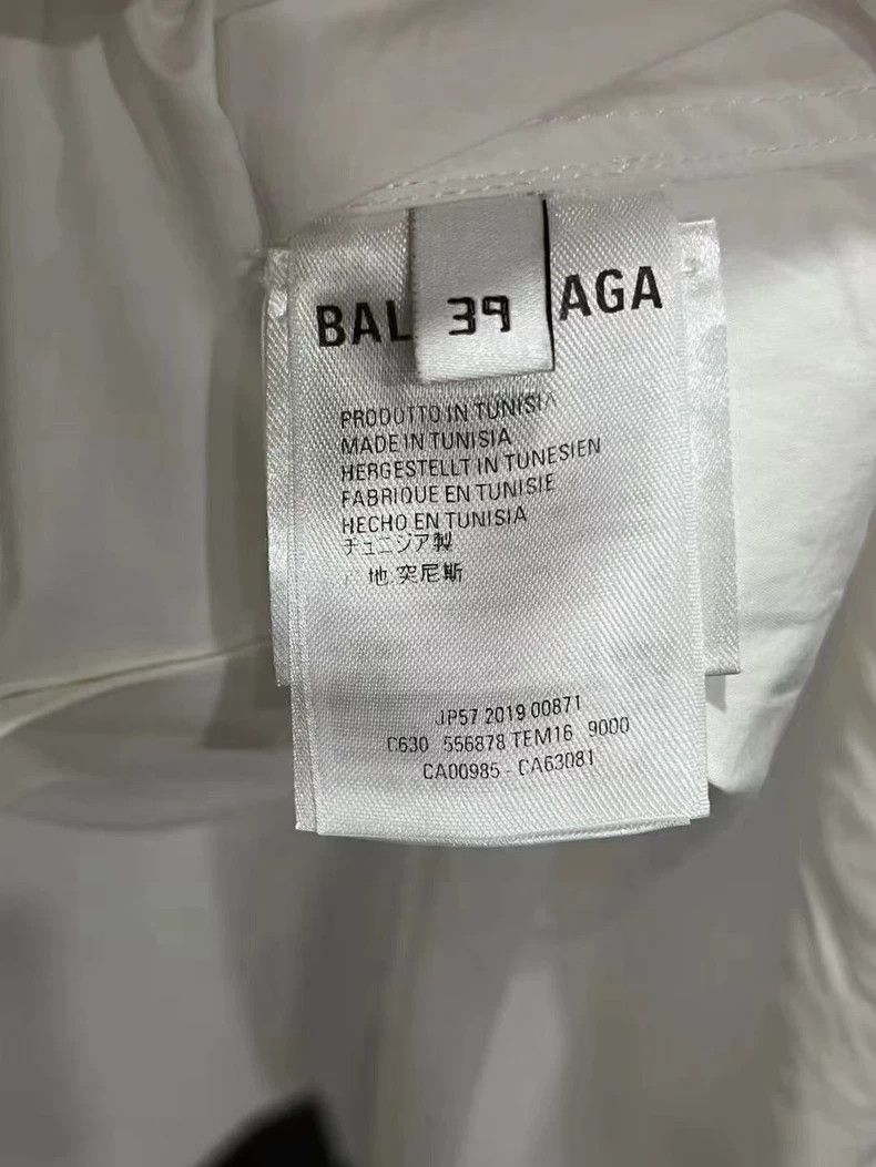 Balenciaga Balenciaga White Back Logo Shirt - dmc Size US M / EU 48-50 / 2 - 3 Thumbnail
