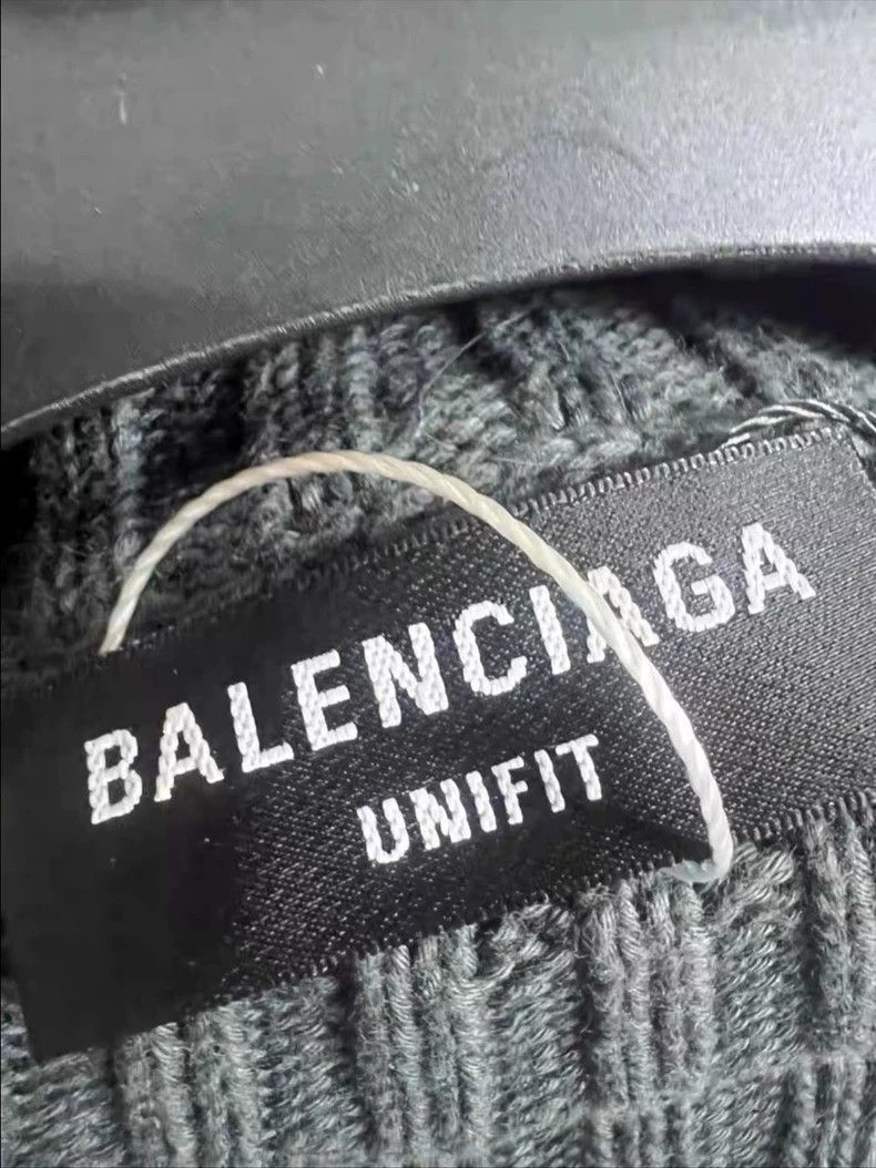 Balenciaga Balenciaga Printed Logo Sweater S - dmc Size US S / EU 44-46 / 1 - 3 Thumbnail