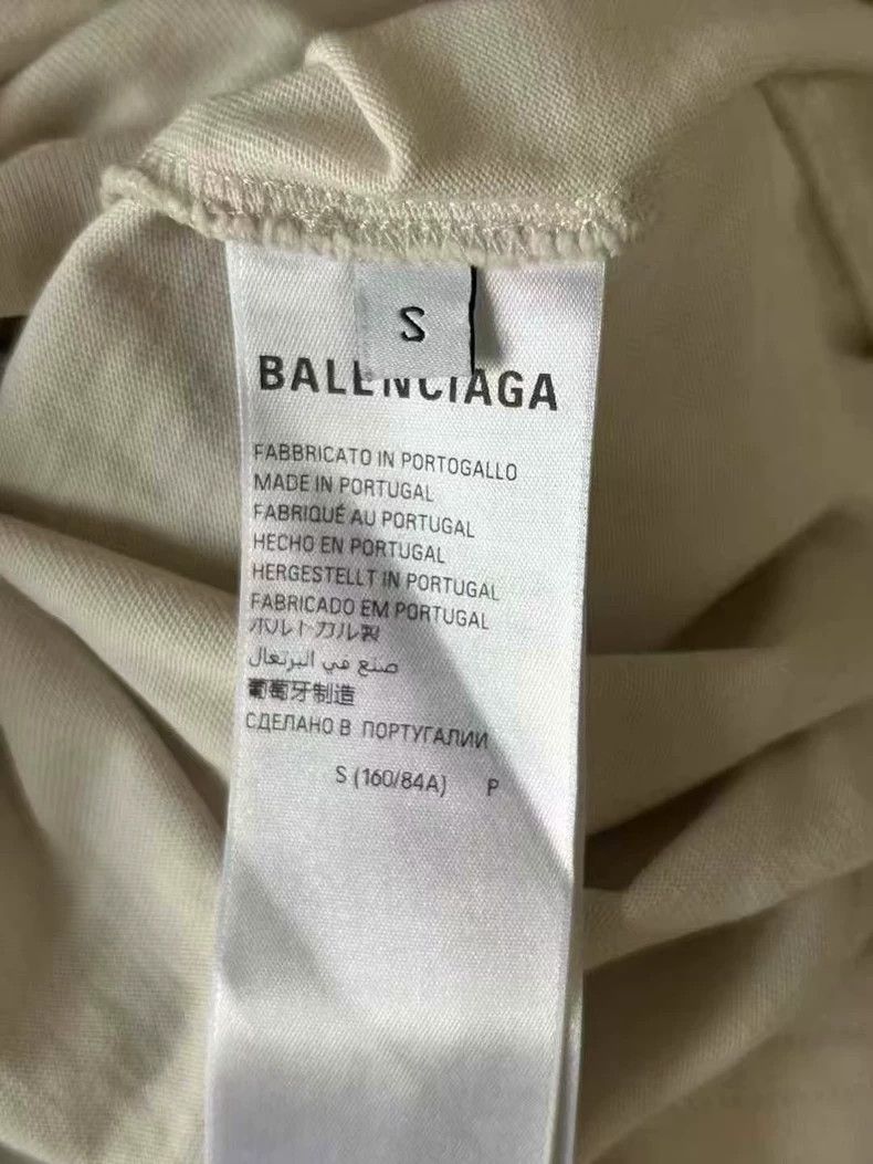 Balenciaga Balenciaga Blur Coke Short Sleeve Tee - dmc Size US S / EU 44-46 / 1 - 4 Thumbnail