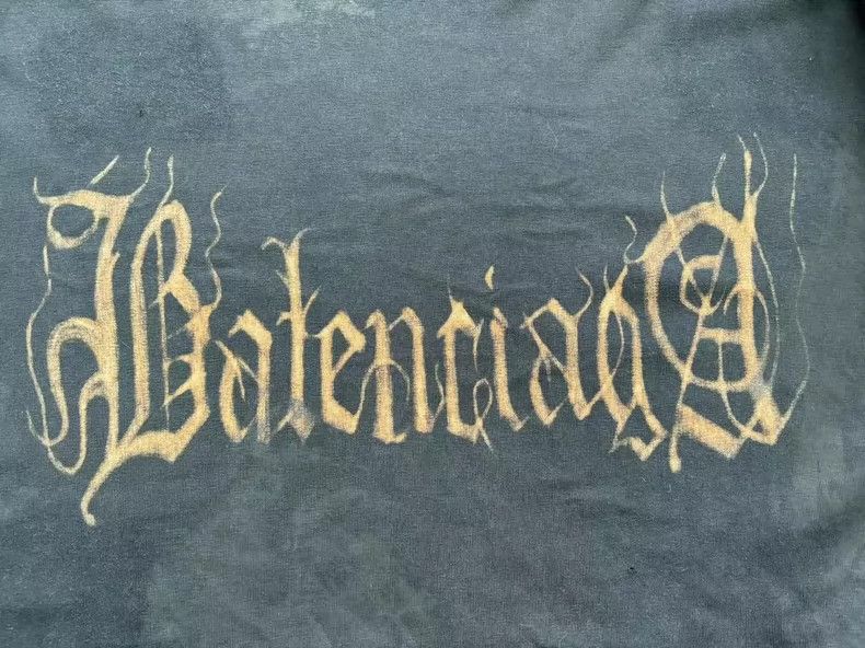 Balenciaga Balenciaga Abstract Logo Print Short Sleeve T-Shirt - dmc Size US XS / EU 42 / 0 - 2 Thumbnail