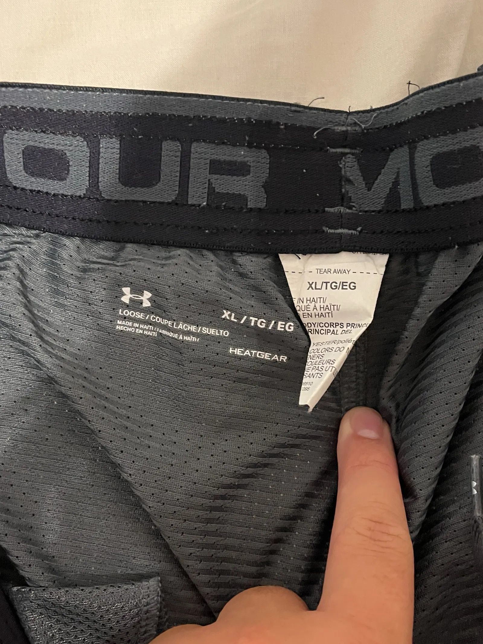 Under Armour Under Armour Shorts Size US 36 / EU 52 - 3 Thumbnail