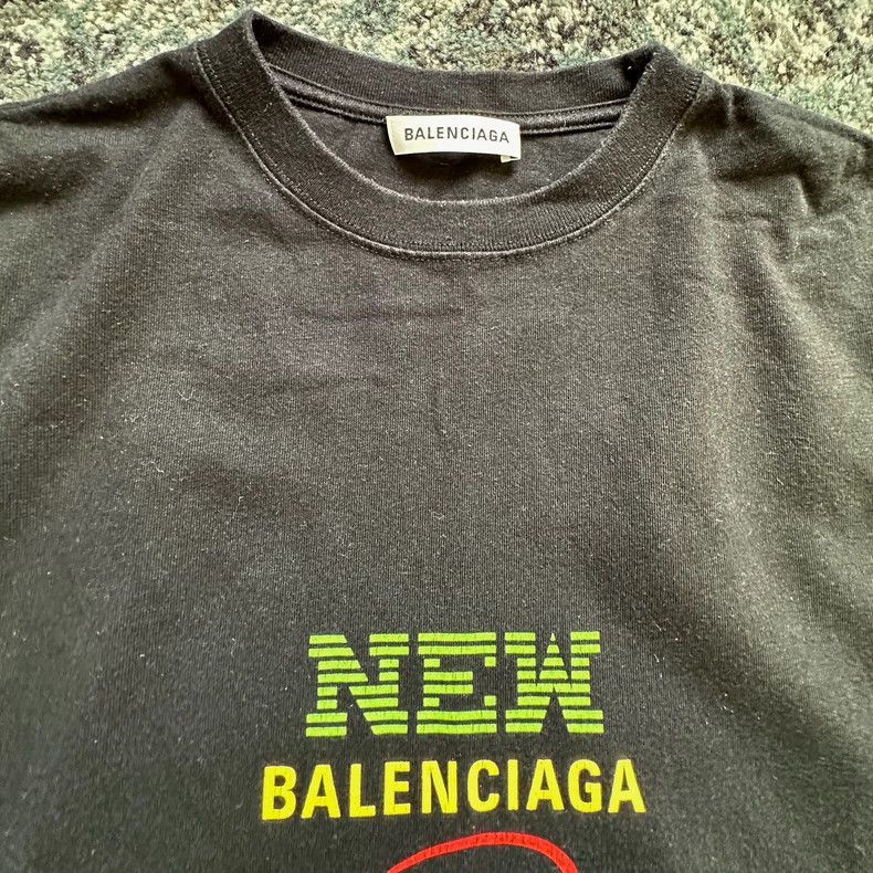 Balenciaga Balenciaga Oversized Short Sleeve T-shirt - dmc Size US XS / EU 42 / 0 - 5 Thumbnail