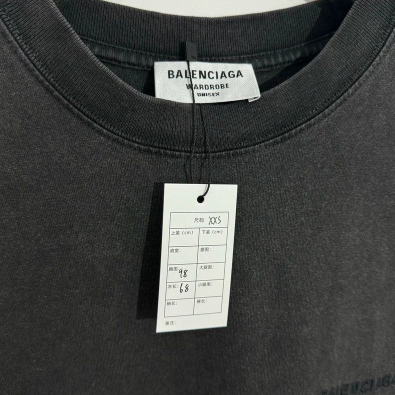 Balenciaga Balenciaga Embroidered Logo Short Sleeve Tee - dmc Size US XXS / EU 40 - 2 Thumbnail