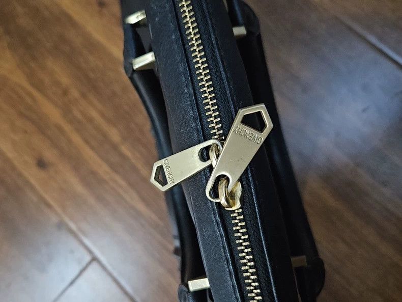 Givenchy Givenchy Business Laptop Briefcase - dmc Size ONE SIZE - 4 Thumbnail