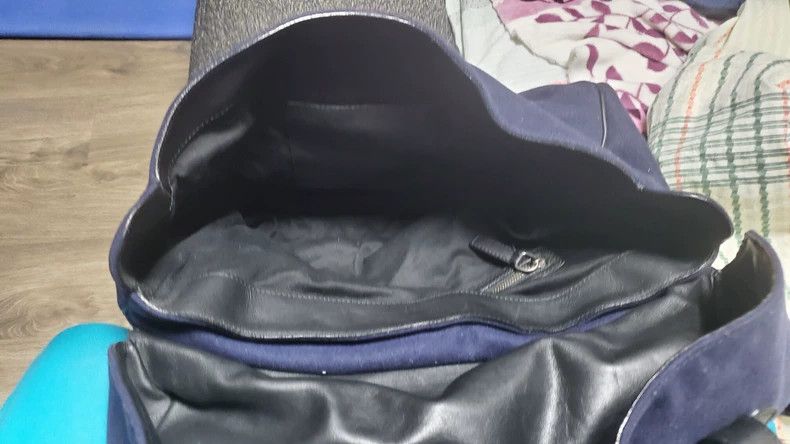Givenchy Givenchy Navy Messenger Bag - dmc Size ONE SIZE - 5 Thumbnail