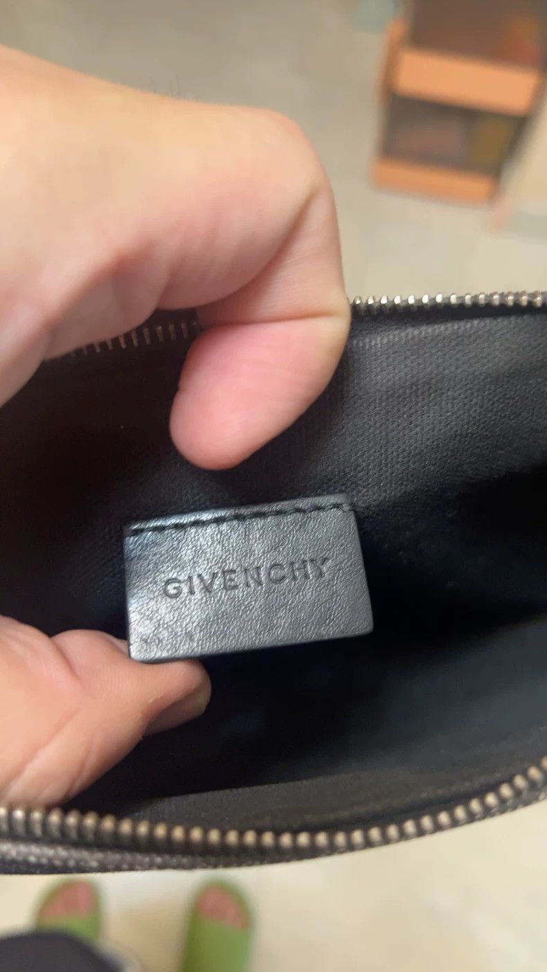 Givenchy Givenchy Dog Head Leather Clutch - dmc Size ONE SIZE - 5 Thumbnail