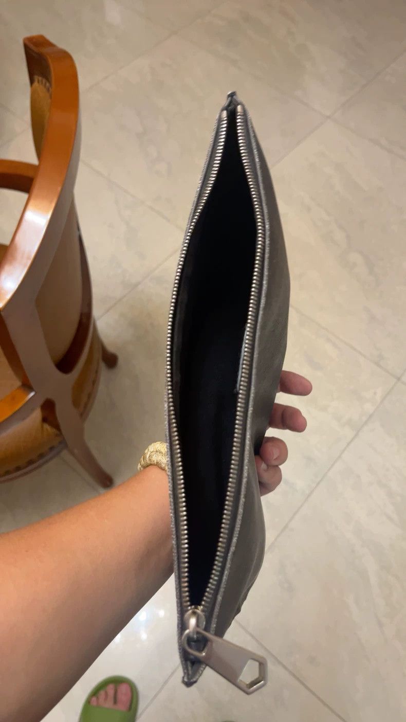 Givenchy Givenchy Dog Head Leather Clutch - dmc Size ONE SIZE - 6 Thumbnail