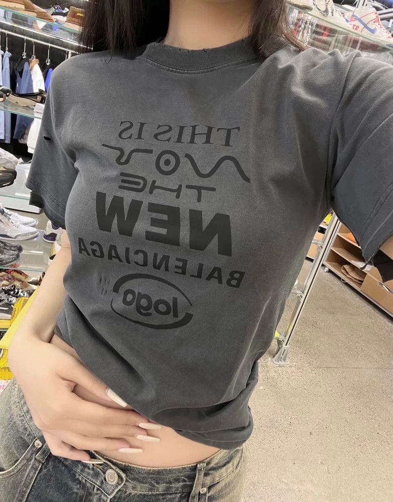 Balenciaga Balenciaga Distressed Print Short Sleeve Tee - dmc Size US S / EU 44-46 / 1 - 8 Thumbnail