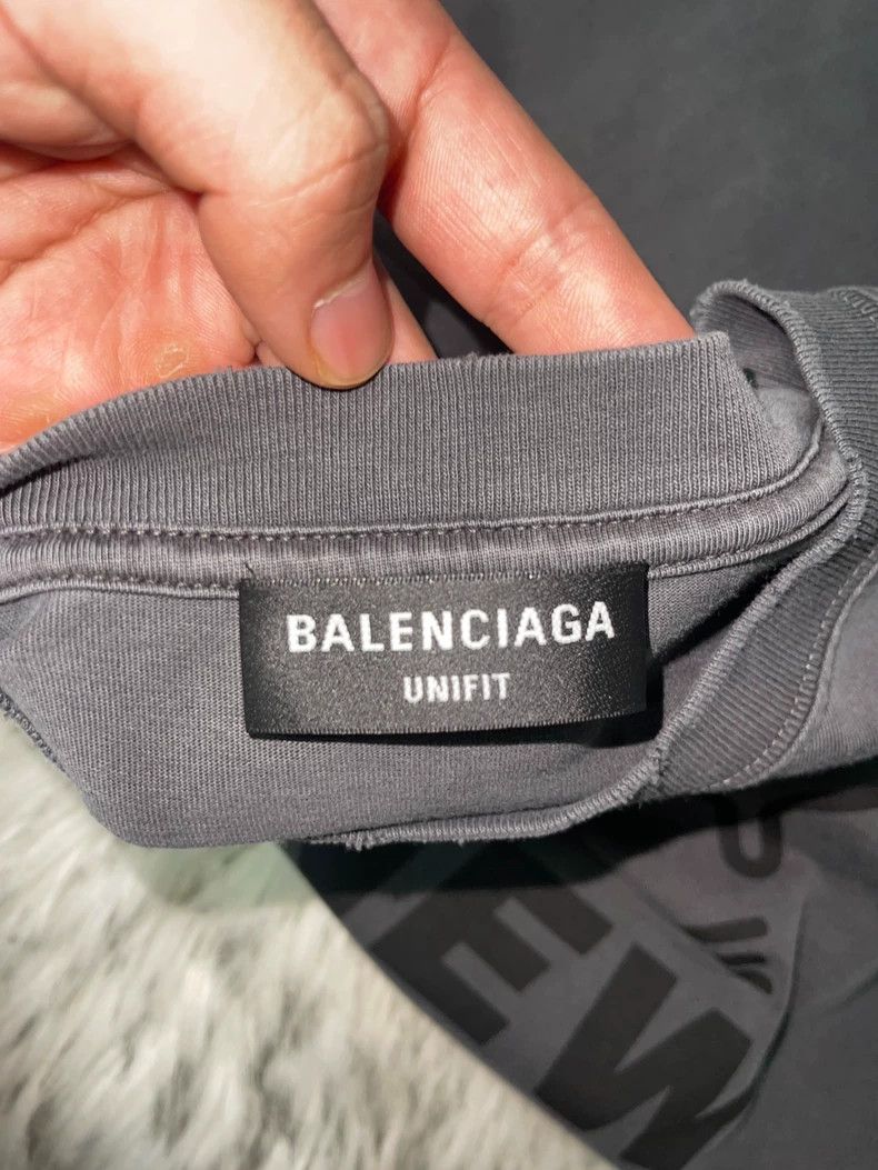 Balenciaga Balenciaga Distressed Print Short Sleeve Tee - dmc Size US S / EU 44-46 / 1 - 3 Thumbnail