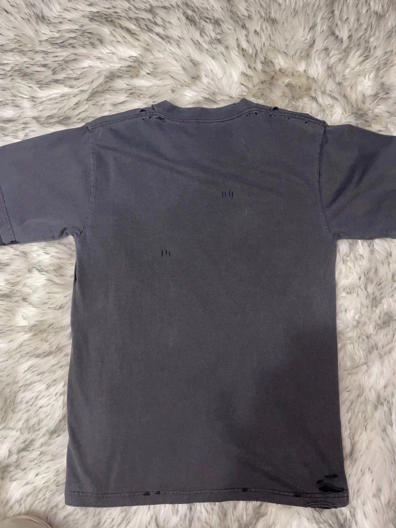 Balenciaga Balenciaga Distressed Print Short Sleeve Tee - dmc Size US S / EU 44-46 / 1 - 2 Thumbnail