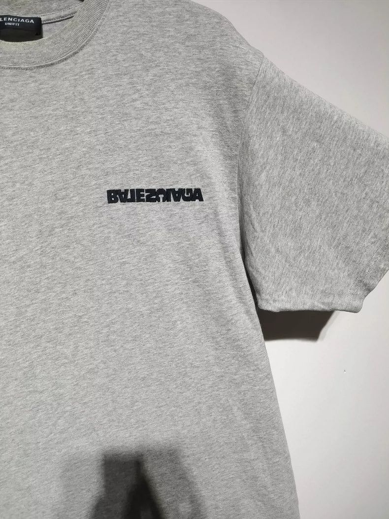 Balenciaga Balenciaga Reversed Logo Short Sleeve Tee - dmc Size US L / EU 52-54 / 3 - 3 Thumbnail