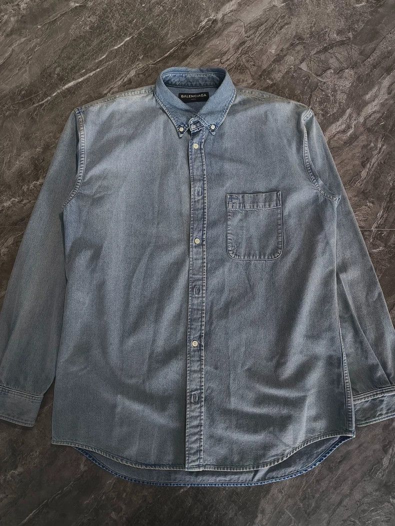 Balenciaga Balenciaga Denim Jacket with Back Logo - dmc Size US L / EU 52-54 / 3 - 2 Thumbnail