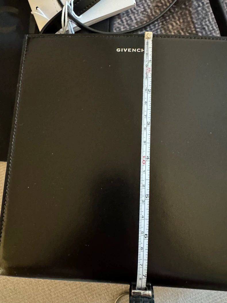 Givenchy GIVENCHY Black Leather Crossbody Bag - dmc Size ONE SIZE - 4 Thumbnail