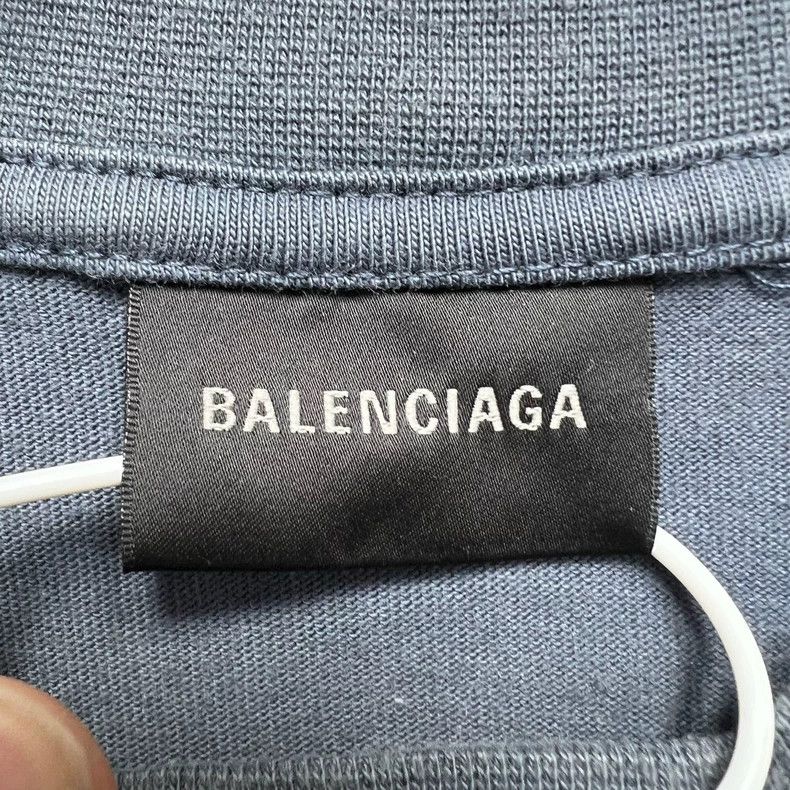 Balenciaga Balenciaga Back Bleed BB Print T-shirt - dmc Size US S / EU 44-46 / 1 - 3 Thumbnail