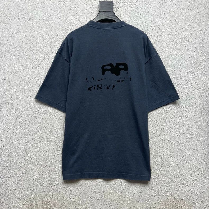 Balenciaga Balenciaga Back Bleed BB Print T-shirt - dmc Size US S / EU 44-46 / 1 - 2 Thumbnail