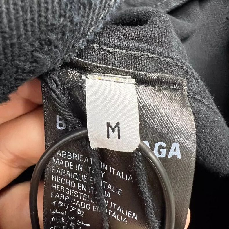 Balenciaga Balenciaga Distressed Denim Jacket - dmc Size US M / EU 48-50 / 2 - 2 Thumbnail