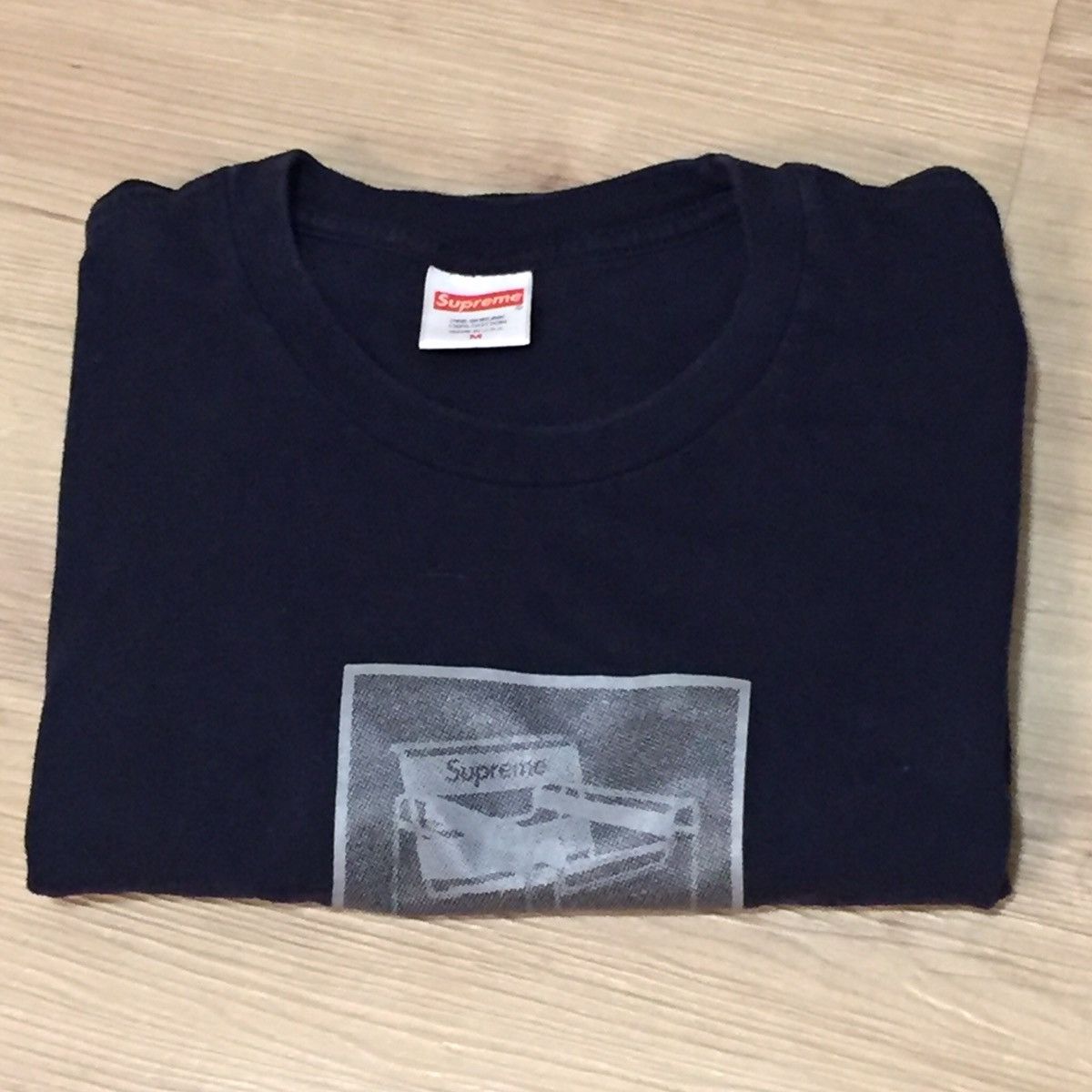 Supreme Supreme Chair Tee Navy Blue Size M Medium SS17 Worn Size US M / EU 48-50 / 2 - 6 Thumbnail