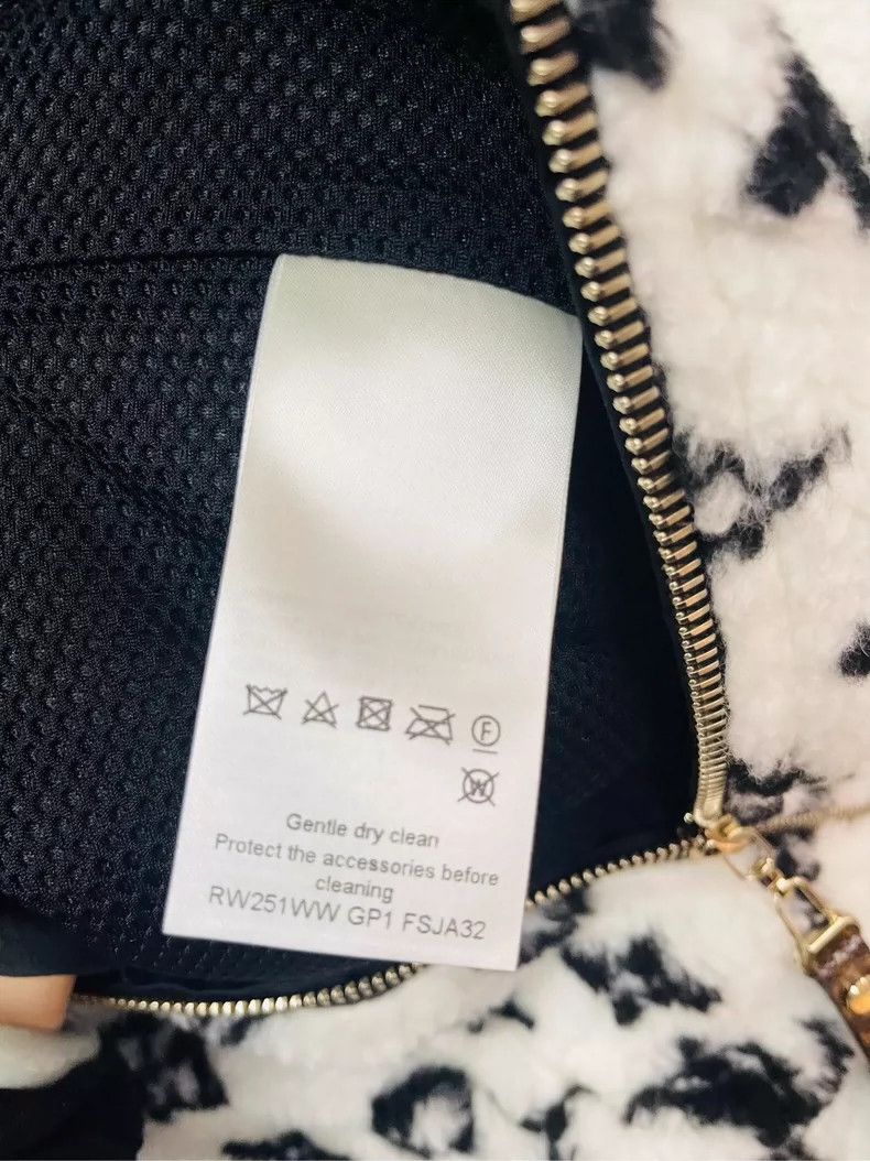 Louis Vuitton LV Monogram Black White Vest - dmc Size US XS / EU 42 / 0 - 4 Thumbnail