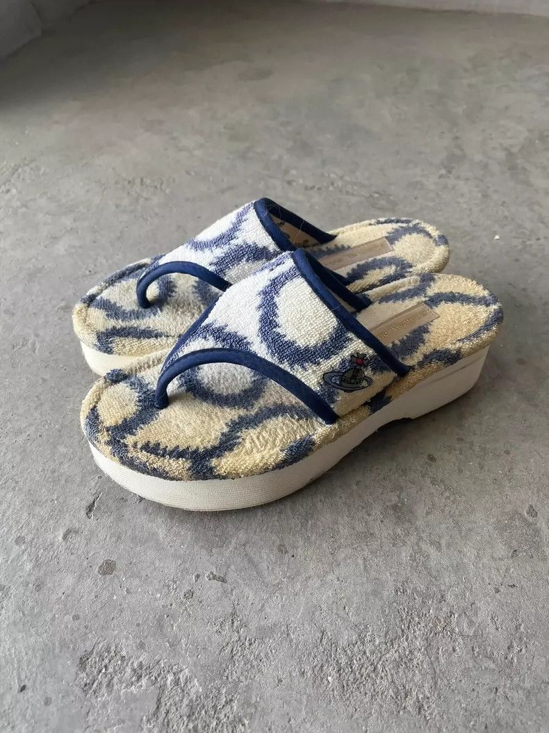 Vivienne Westwood Vivienne Westwood Pirate print flip-flops - dmc Size US 6.5 / EU 39-40 - 3 Thumbnail