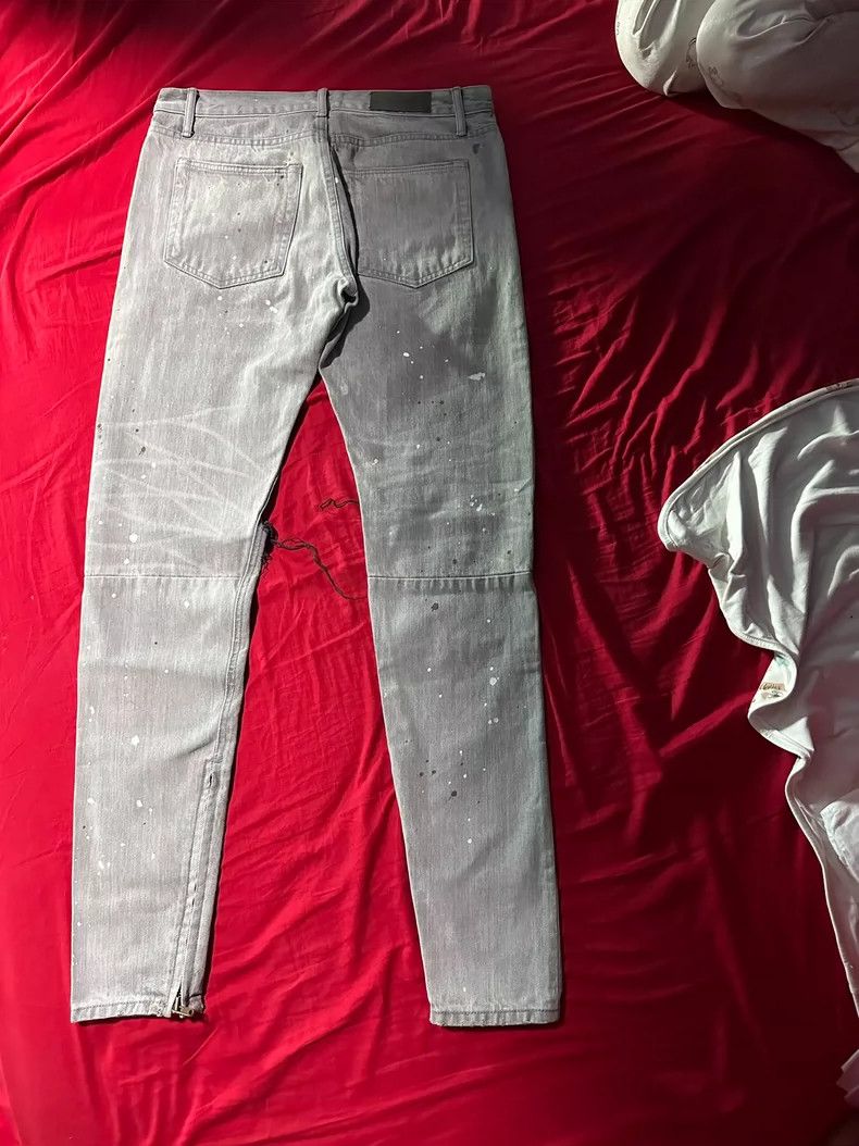 Fear of God Fear of God 5th Union Distressed Jeans - dmc Size US 33 - 2 Thumbnail