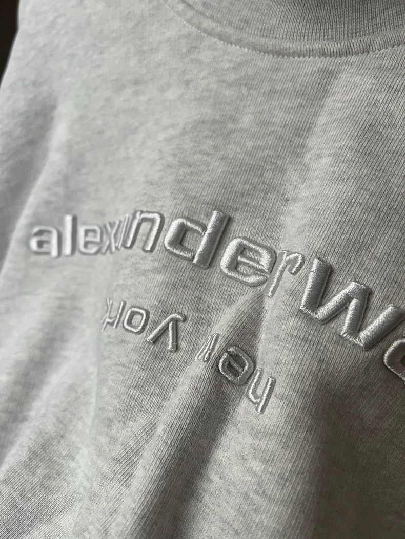 Alexander Wang Alexander Wang Logo Embroidered Cropped Sweatshirt - dmc Size US XS / EU 42 / 0 - 2 Thumbnail