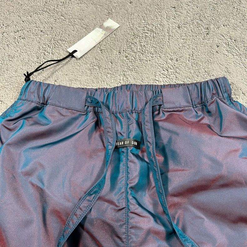 Fear of God Fear of God 6th Season Iridescent Shorts - dmc Size US 27 - 2 Thumbnail