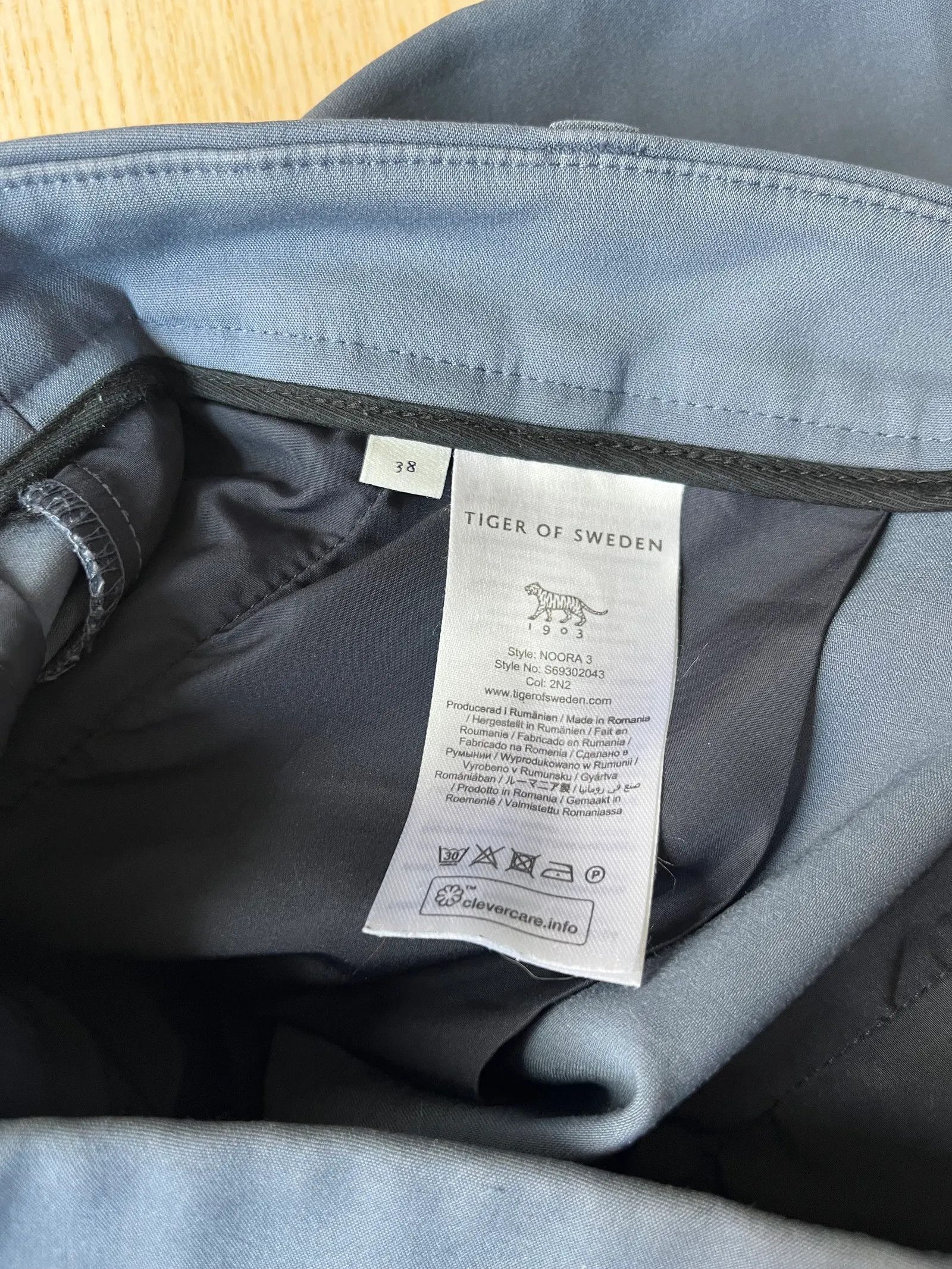 Tiger of Sweden Tiger of Sweden Noora Pants Size 27" / US 4 / IT 40 - 3 Thumbnail