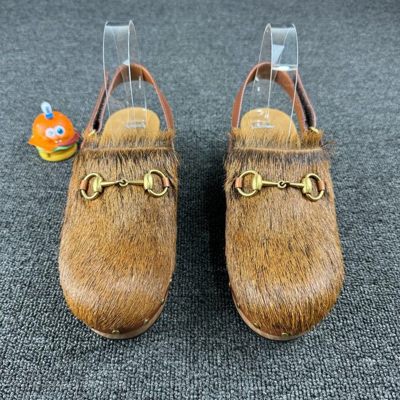 Gucci Gucci Lock Fur Wooden Clog Sandals - dmc Size US 7.5 / EU 40-41 - 2 Thumbnail