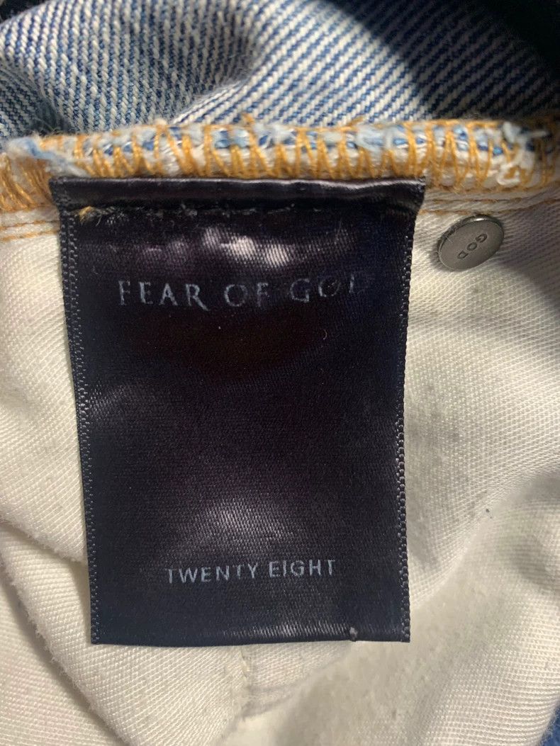 Fear of God Fear of God 4th OG Distressed Denim Jeans - dmc Size US 28 / EU 44 - 4 Thumbnail