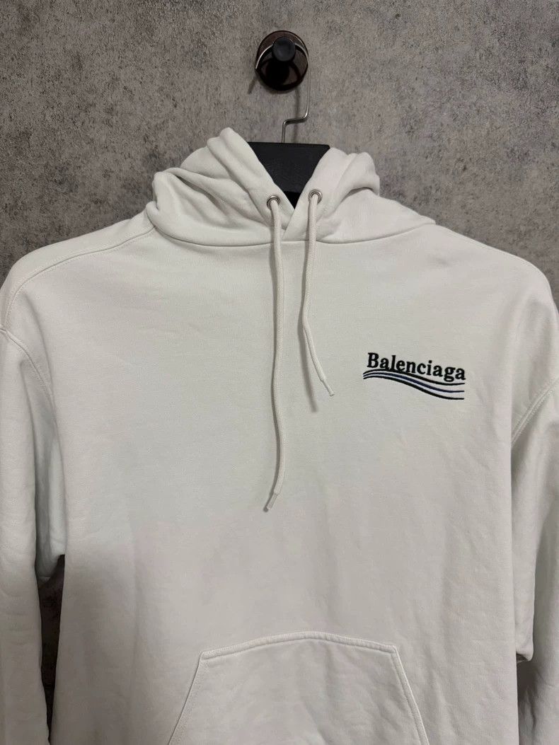 Balenciaga Balenciaga Coca-Cola Wave Embroidered Hoodie - dmc Size US XS / EU 42 / 0 - 2 Thumbnail