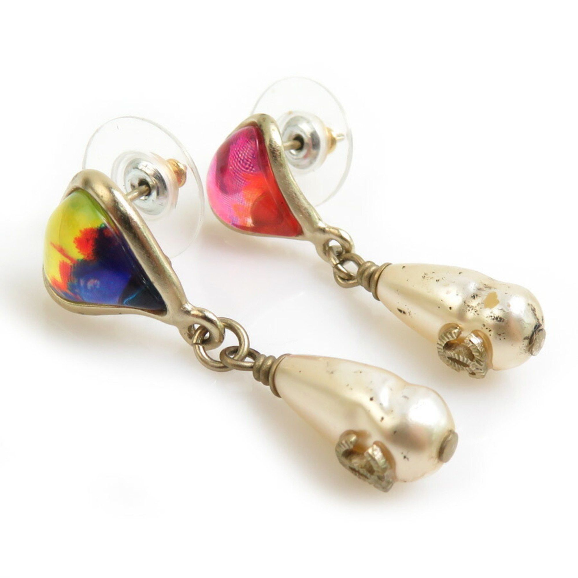 Chanel CHANEL Coco Mark Metal Earrings with Faux Pearls in Gold, White, and Multicolor (e60860a) for Women Size ONE SIZE - 2 Thumbnail