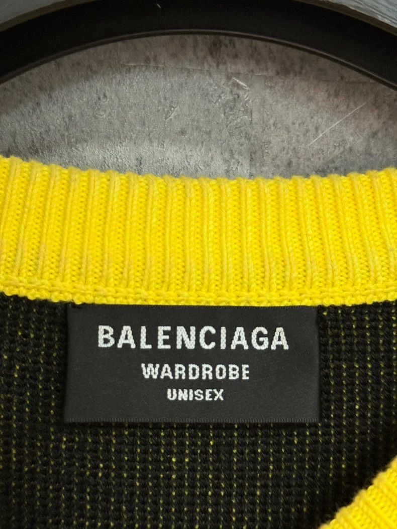 Balenciaga Balenciaga Logo Print Crewneck Sweater - dmc Size US S / EU 44-46 / 1 - 3 Thumbnail