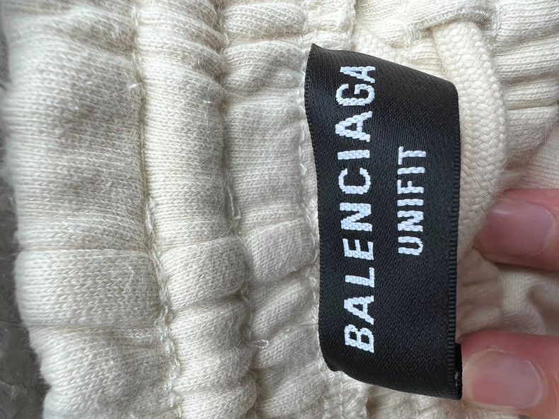 Balenciaga Balenciaga Distressed Lock Shorts XS - dmc Size US 26 / EU 42 - 2 Thumbnail
