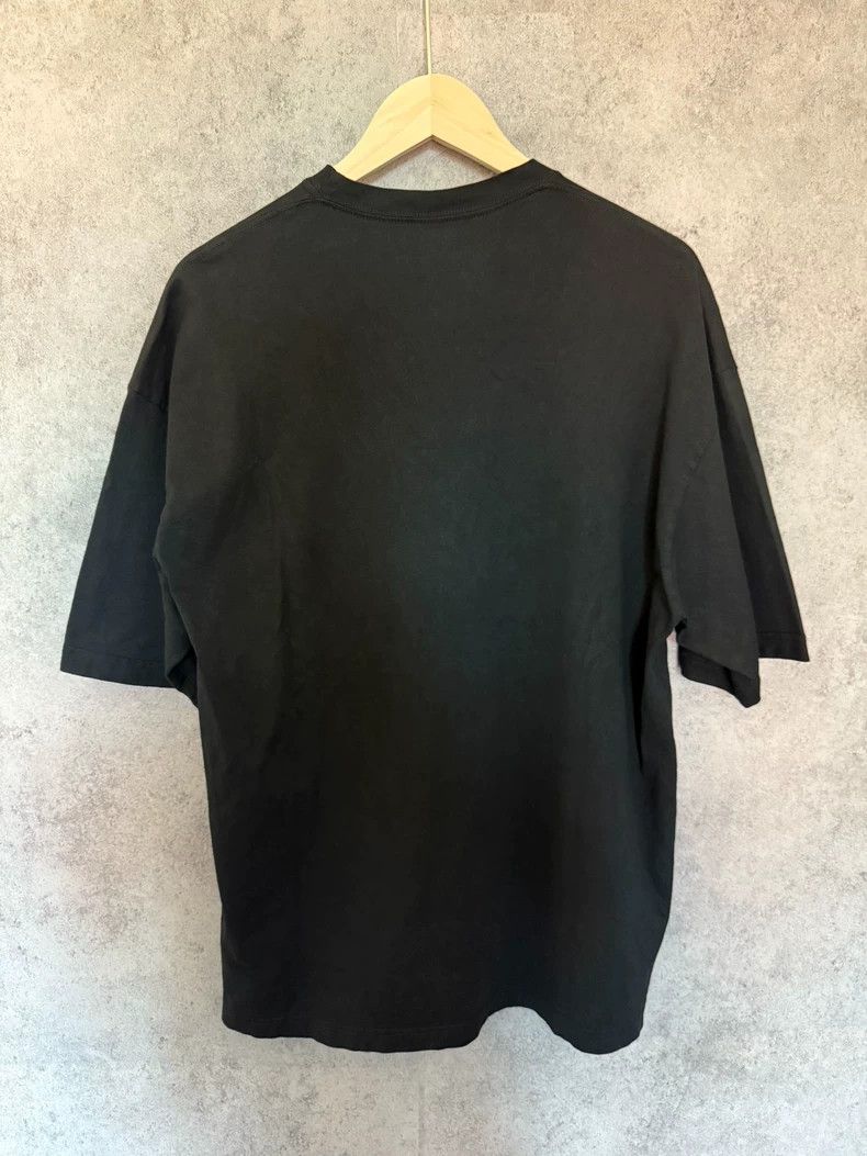 Balenciaga Balenciaga Lock Logo Short Sleeve Tee - dmc Size US L / EU 52-54 / 3 - 5 Thumbnail