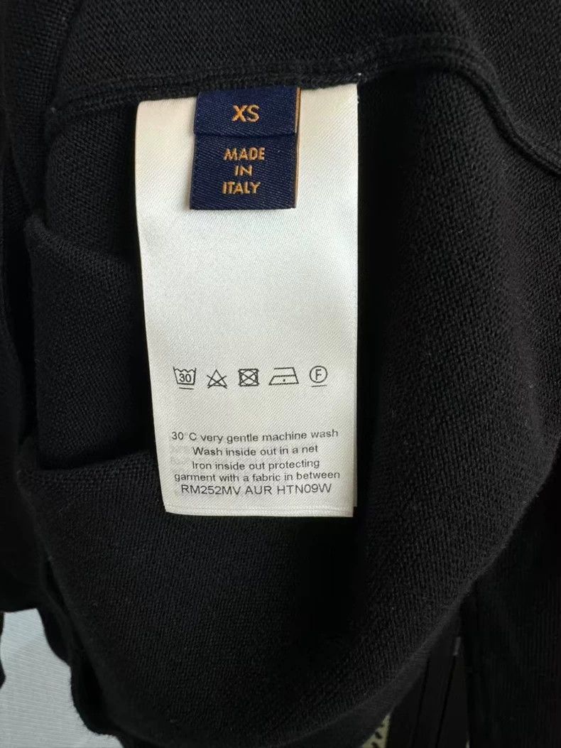 Louis Vuitton Louis Vuitton SS25 Long Sleeve Polo - dmc Size US XS / EU 42 / 0 - 4 Thumbnail