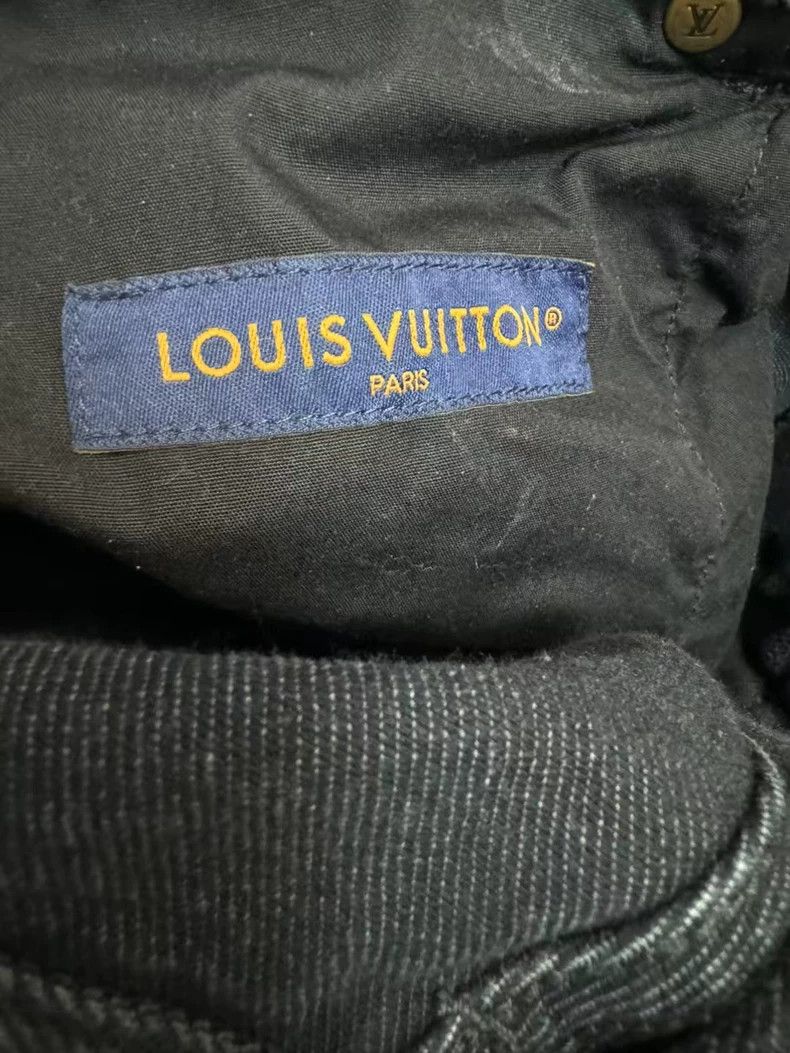 Louis Vuitton Louis Vuitton SS24 Embossed Denim Jeans - dmc Size US 32 / EU 48 - 4 Thumbnail