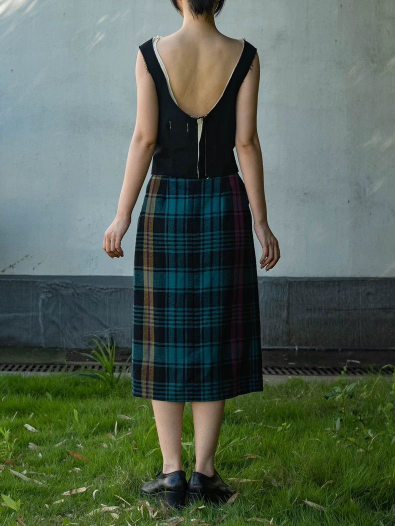 Kenzo 1980s KENZO Wool Plaid Wrap Skirt - dmc Size US 26 / EU 42 - 4 Thumbnail
