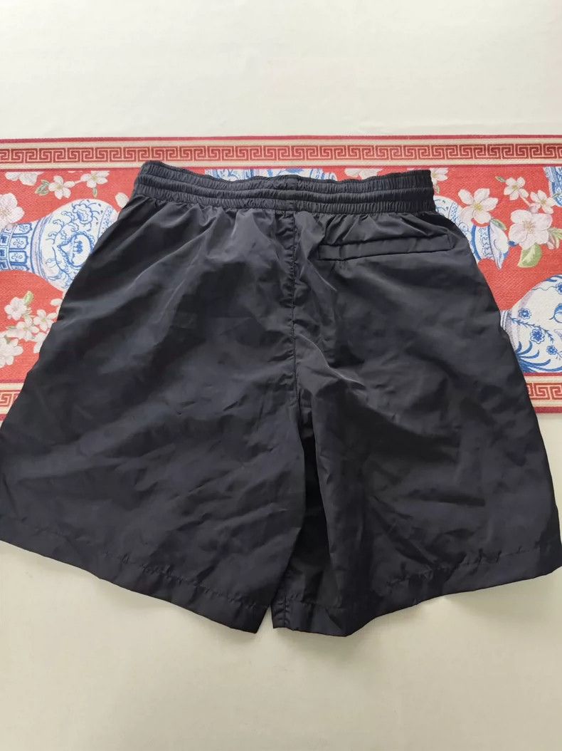 Louis Vuitton LV 2054 Black Shorts XS - dmc Size US 26 / EU 42 - 2 Thumbnail