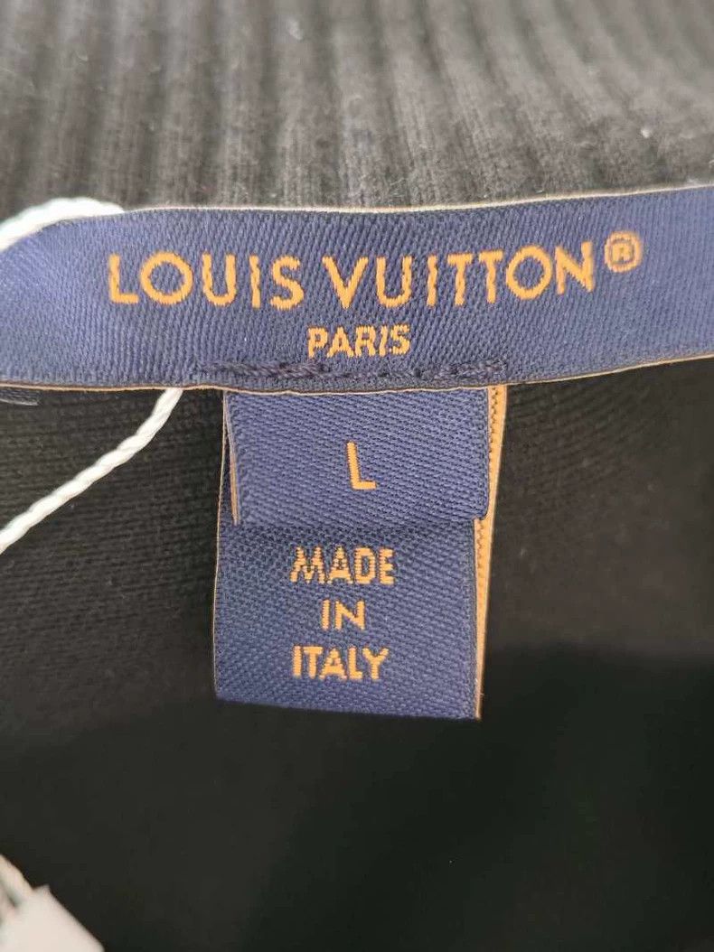 Louis Vuitton LV Monogram Embossed Sleeveless Vest - dmc Size US M / EU 48-50 / 2 - 6 Thumbnail