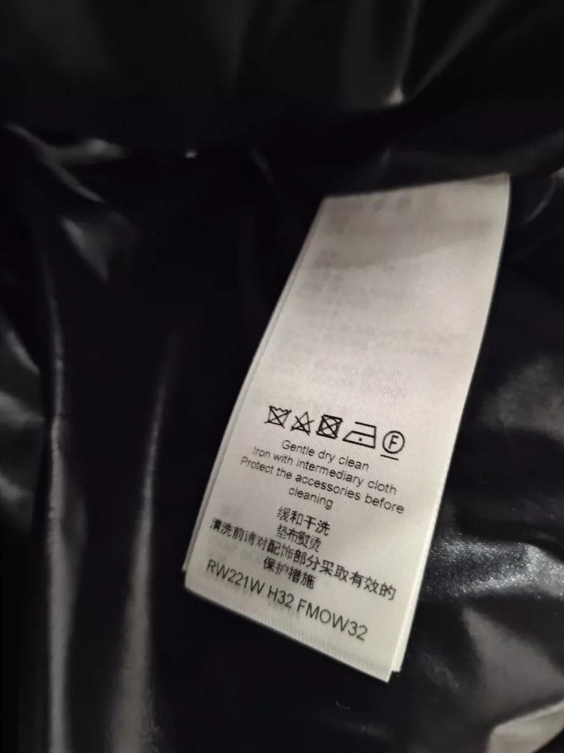 Louis Vuitton LV Black Teddy Down Vest - dmc Size US XS / EU 42 / 0 - 4 Thumbnail