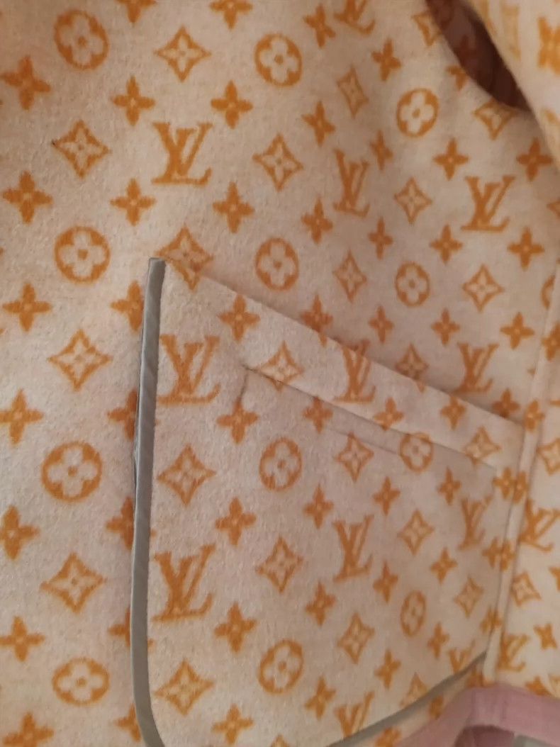 Louis Vuitton LV Pink Hooded Wool Coat 40 - dmc Size US L / EU 52-54 / 3 - 6 Thumbnail