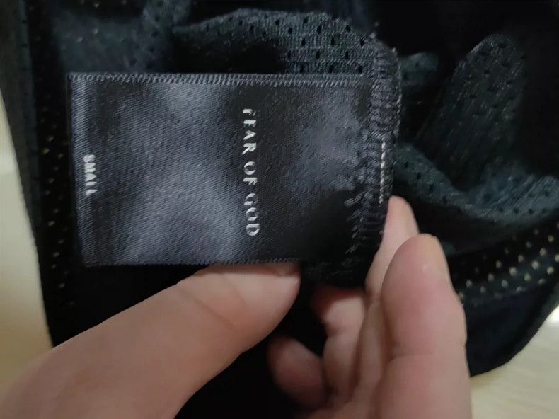 Fear of God Fear of God Mesh Short Sleeve S - dmc Size US S / EU 44-46 / 1 - 4 Thumbnail