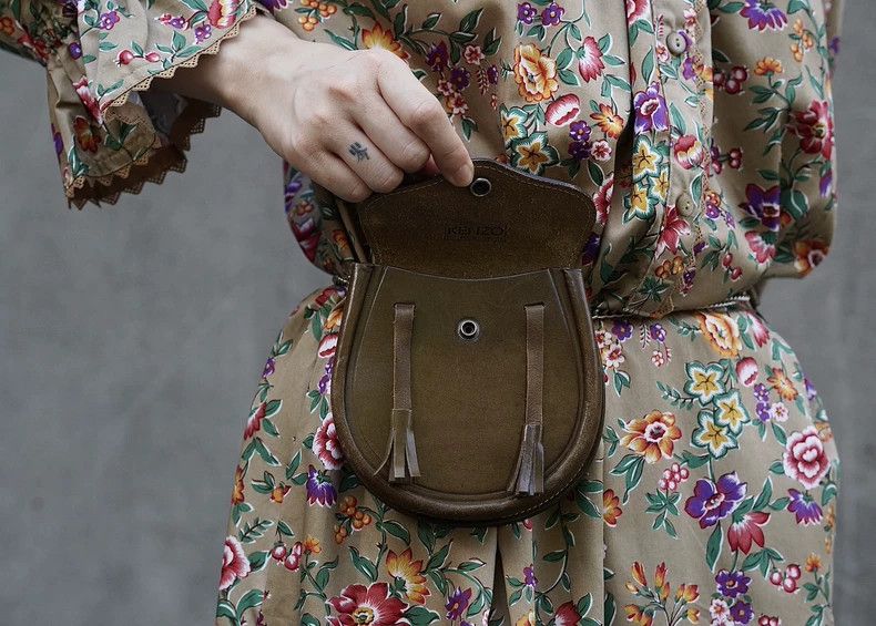Vintage 1990s Kenzo Brown Leather Mini Waist Bag - dmc Size ONE SIZE - 6 Thumbnail