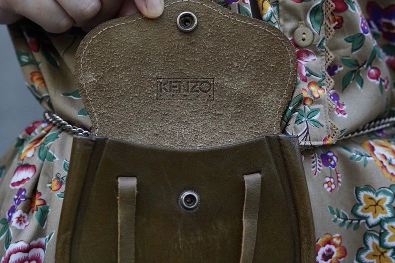 Vintage 1990s Kenzo Brown Leather Mini Waist Bag - dmc Size ONE SIZE - 9 Thumbnail