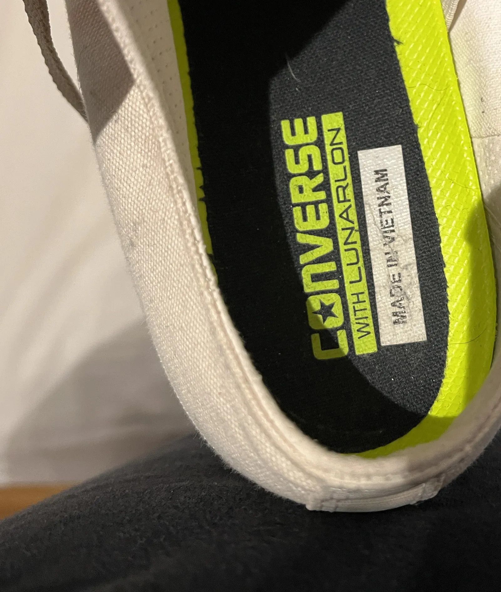 Converse Converse Sneakers Size US 12 / EU 45 - 2 Thumbnail